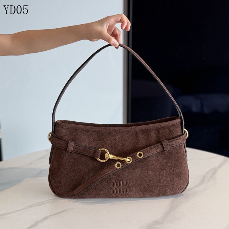 cover-219938675 MiuMiu YD05079 Aventure 2025 Shoulder Bag