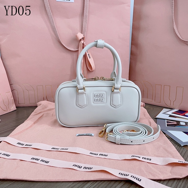 cover-219939105 MiuuMiuu YD05072 Arcadie Leather Mini Bowling Bag