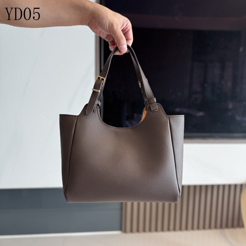 MiuuMiuu YD05 Togo Basket Bag