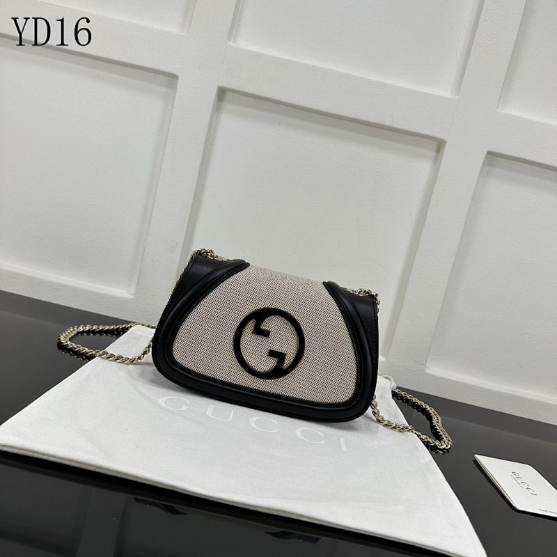 Gucc1 YD16064 Interlocking G Chain Crossbody Bag