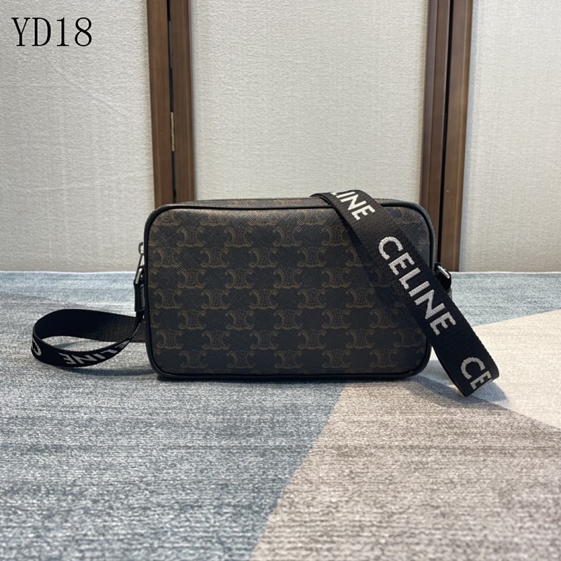 cover-220359679 C3linee 197202 Monogram Camera Bag