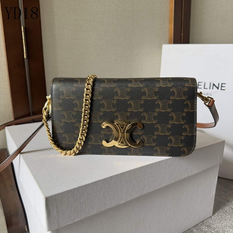 C3linee YD18057 Triomphe Chain Shoulder Bag