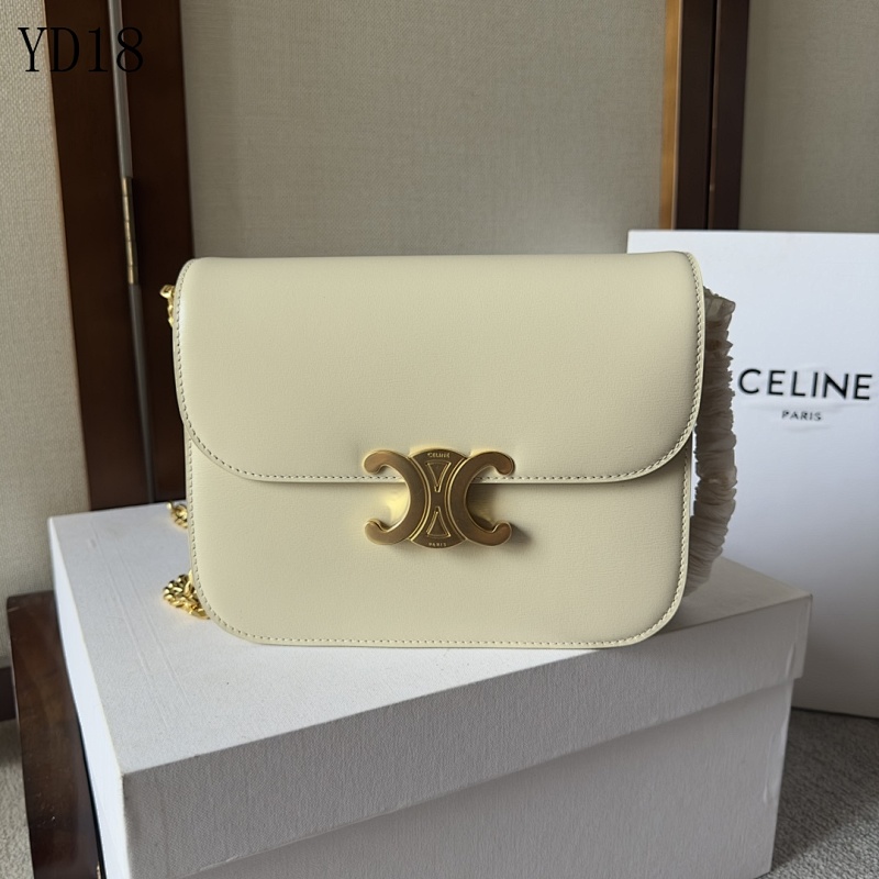 cover-220366398 C3linee YD18085 College Triomphe Leather Chain Bag