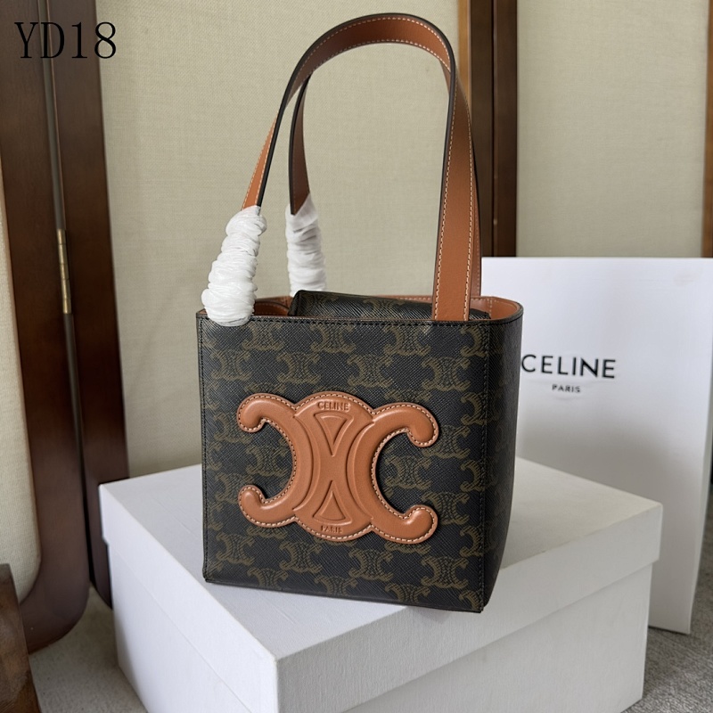 cover-220367374 C3linee YD18058 Cuir Triomphe Cube Tote Bag