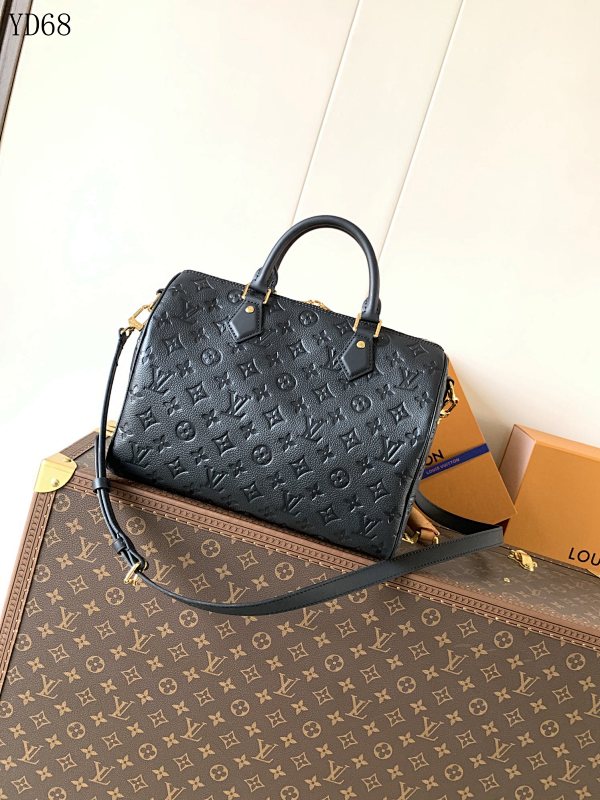 LVutton YD68078 Monogram Empreinte Leather Bag