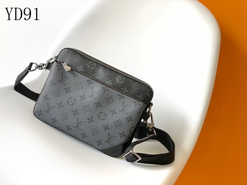 LVutton cTrio Crossbody Bag M69443 Monogram Eclipse
