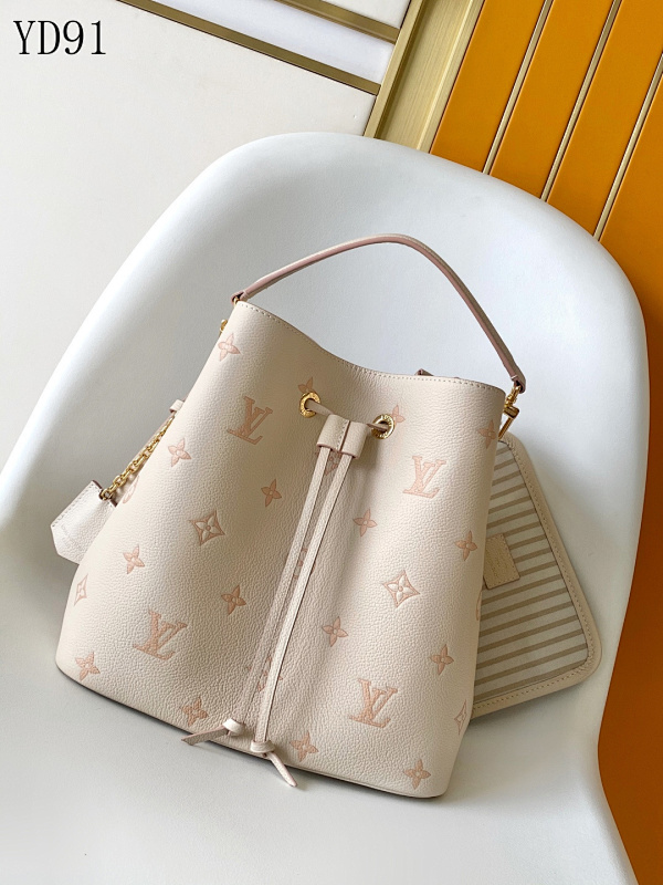 LVutton M14401 NeoNoé Medium Tote Bag