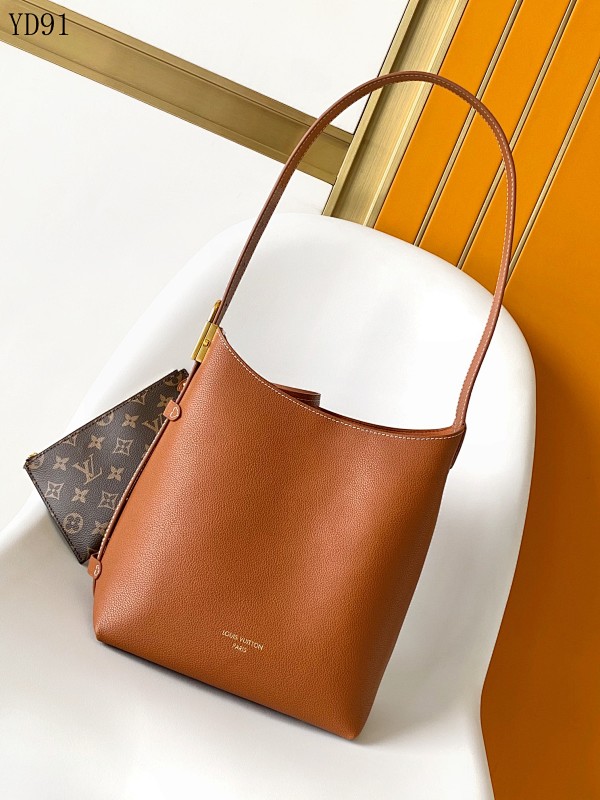 LVutton M25352 Brown Low Key Hobo Small Shoulder Bag
