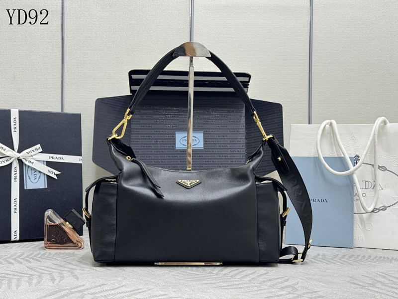 Pr4da YD92081 1BC264 Black Leather Shoulder Bag