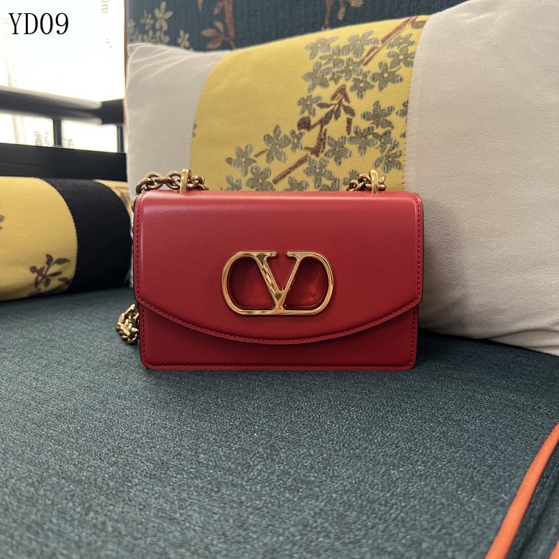 Valentiino YD09068 Small Garavani Vain Bag