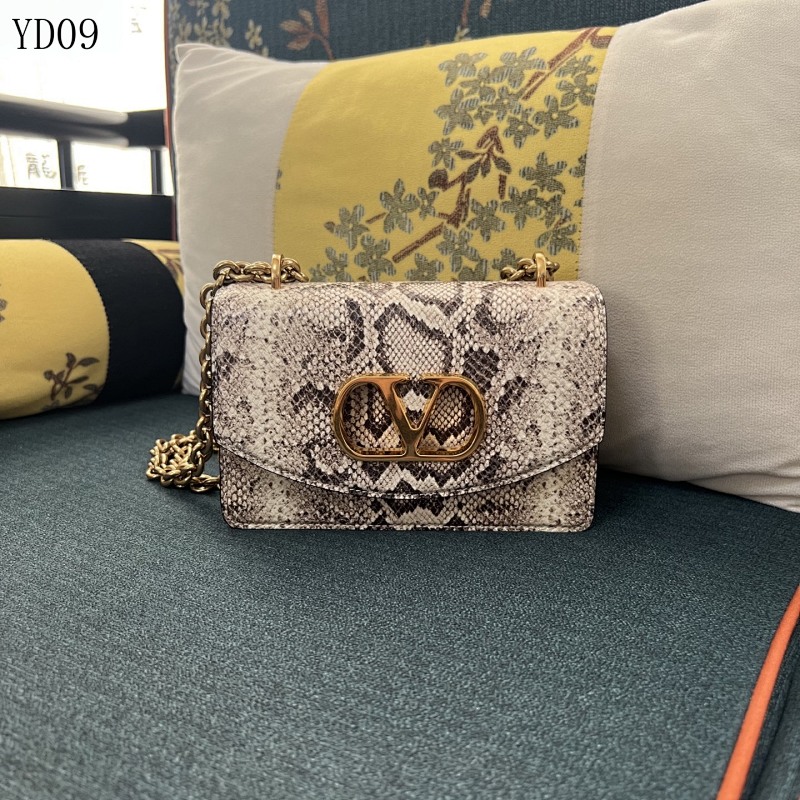 Valentiino YD09074 Small Snake Print Clutch Bag