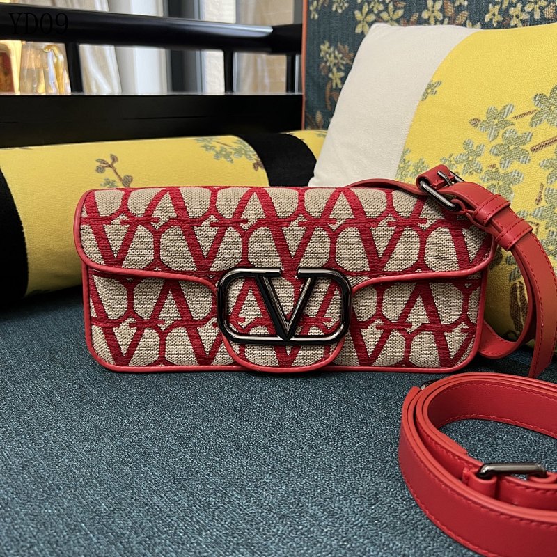 Valentiino YD09073 VLogo Print Crossbody Bag