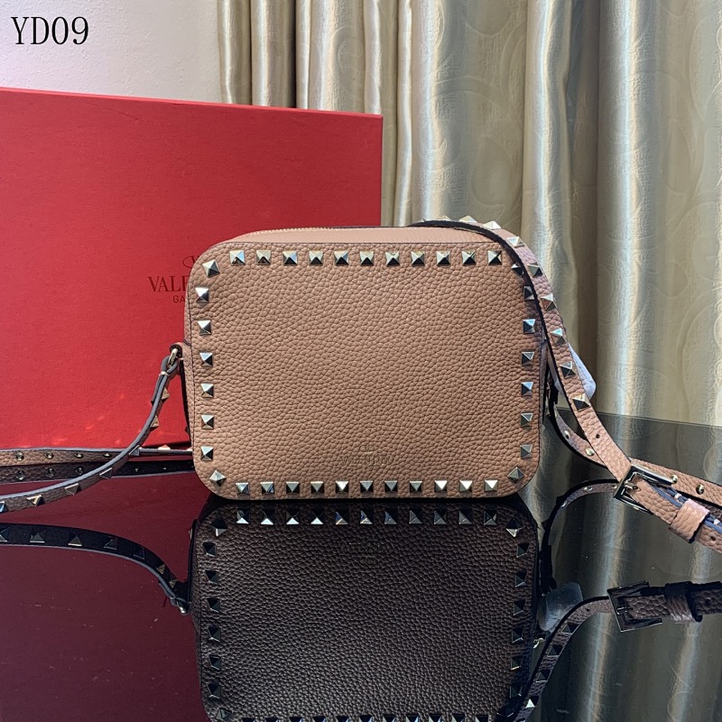 Valentiino YD09 Camera Bag in Tan荔枝纹 Leather