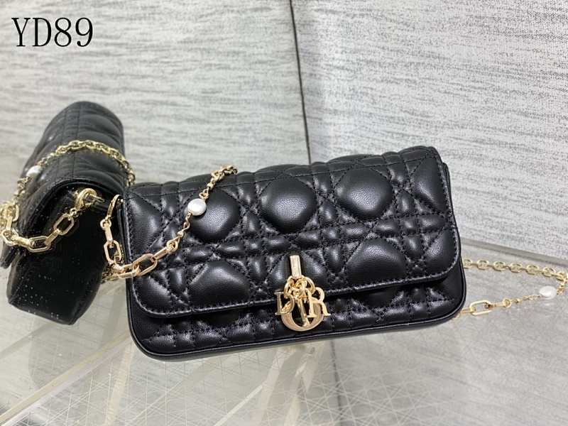 Diiior YD89 Quilted Leather Shoulder Bag