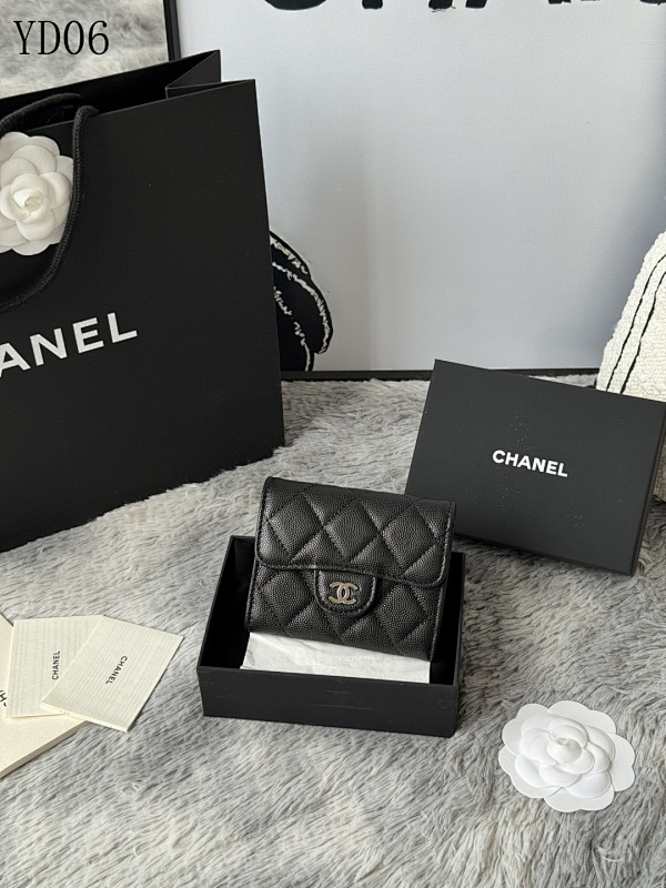 Chan3l A31504 Quilted Caviar Leather Wallet
