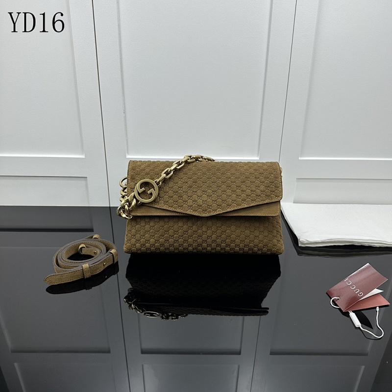 Gucc1 YD16069 GG Supreme Chain Clutch
