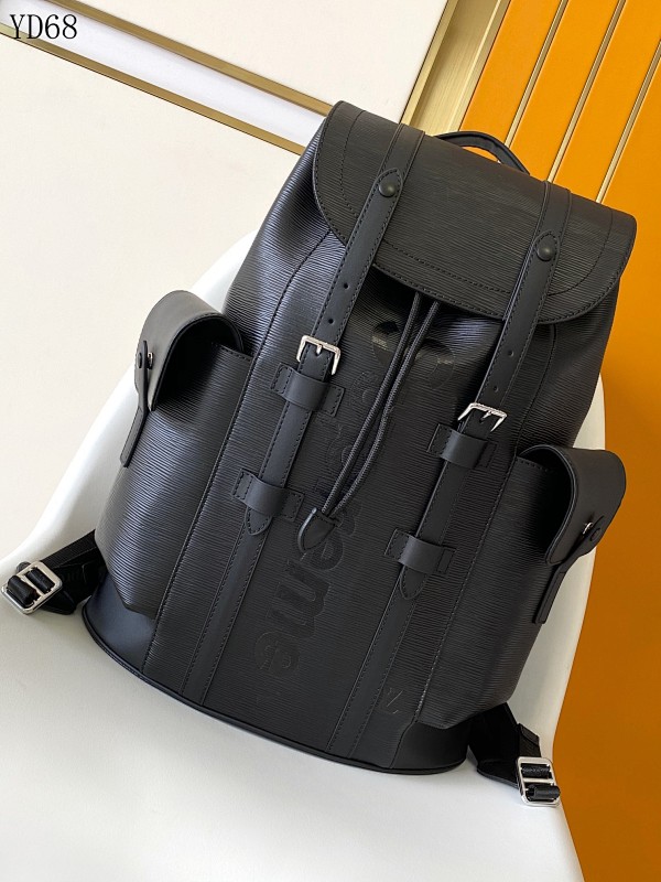 LVutton M24326 Christopher Medium Backpack Black Epi Leather