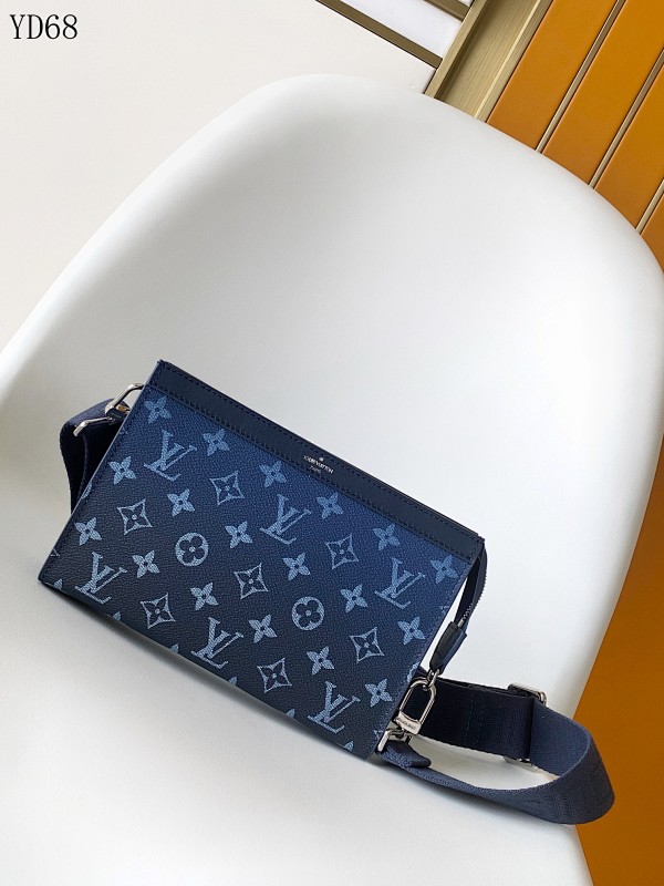 LVutton YD68 Monogram Canvas Shoulder Bag