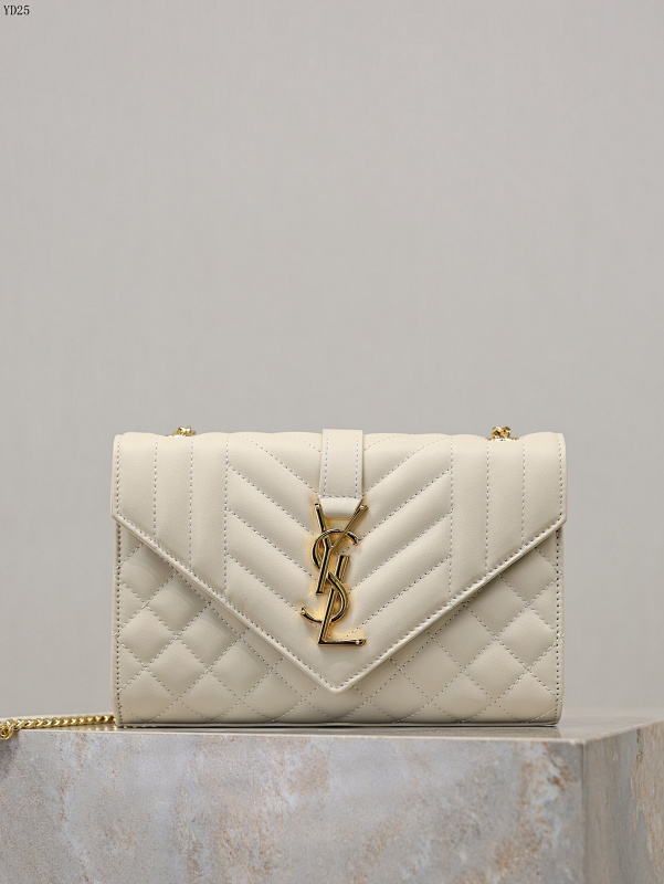 YSL YD25060 Monogramme Chain Shoulder Bag