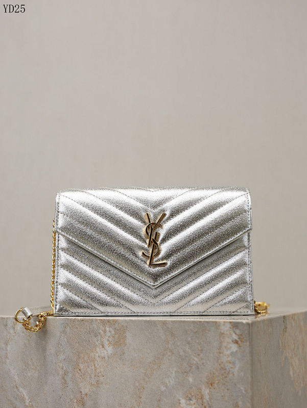 YSL YD25050 Quilted Wallet on Chain