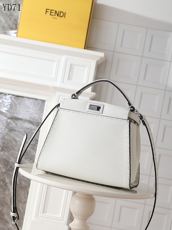 F3ndii YD71 Peekaboo Handbag
