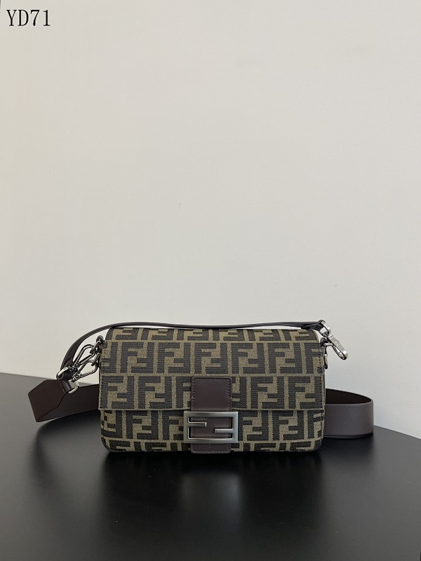 F3ndii YD7148 New Version 2.0 Zucca Print Bag
