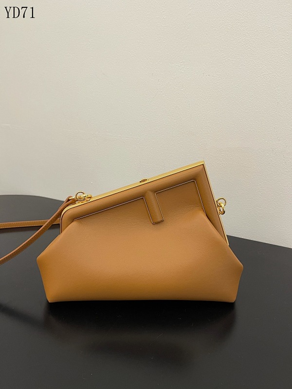 F3ndii YD7160 First Mini Clutch Bag