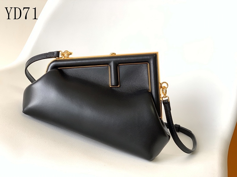 F3ndii YD7160 Structured Clutch Bag