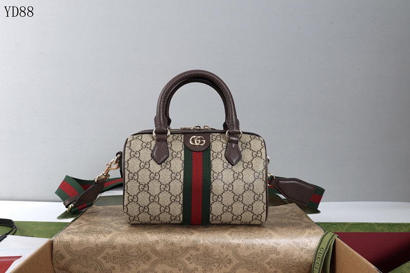 Gucc1 YD8852 Supreme GG Canvas Top Handle Bag