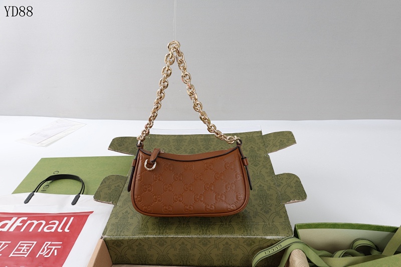 Gucc1 YD8845 GG Emblem Shoulder Bag