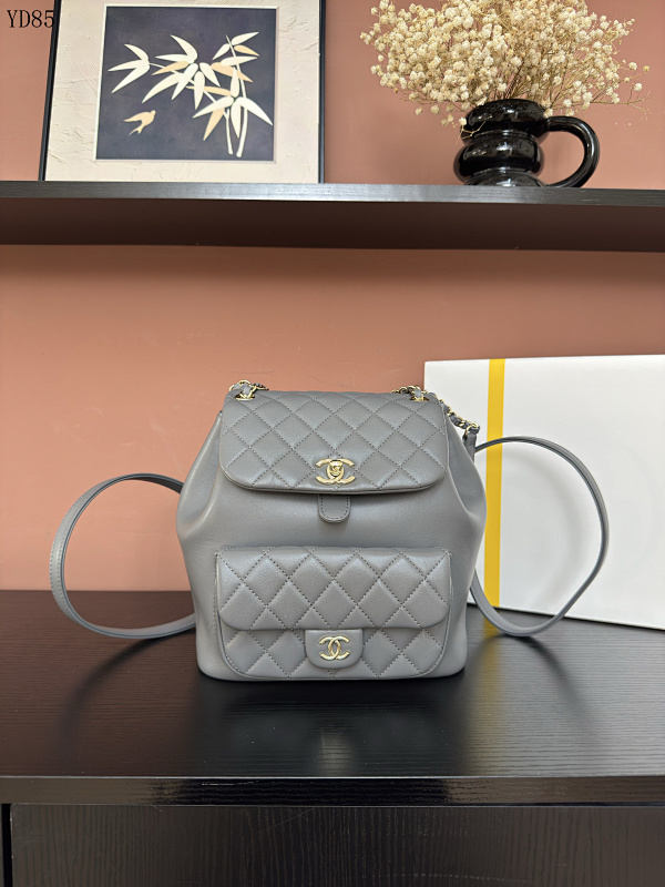 CHANELL YD85073 Quilted Leather Shoulder Bag