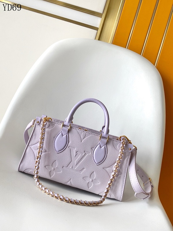 cover-232111507 LVutton YD6954 OnTheGo East West Tote in Monogram Empreinte Leather