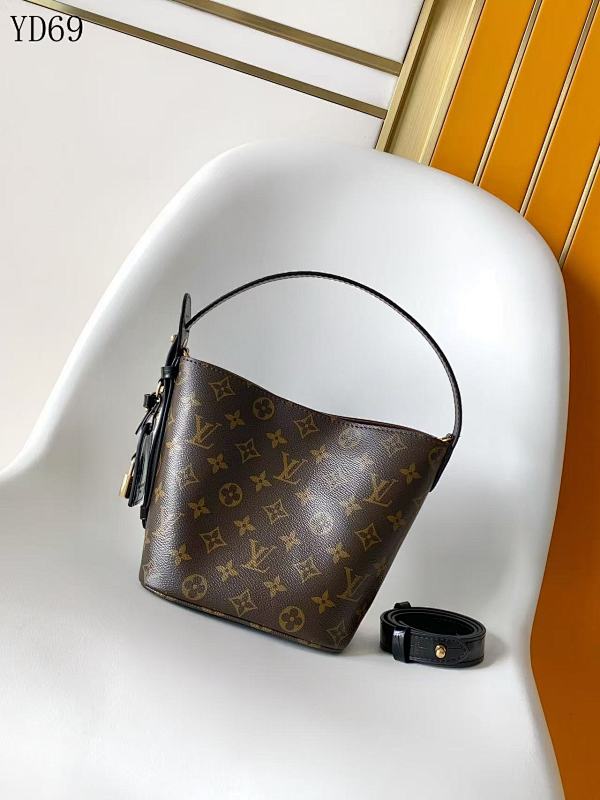 LVutton YD69 Monogram Canvas Crossbody Bag