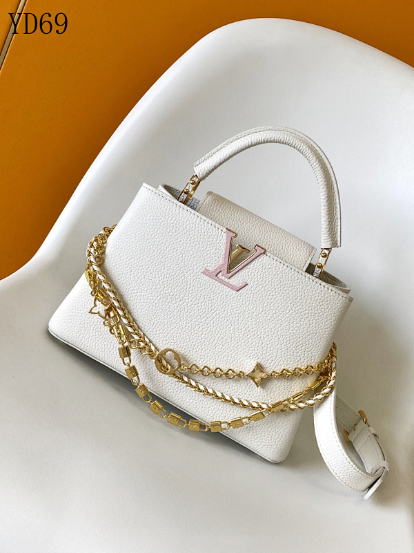 cover-232131020 LVutton YD69 White Leather Shoulder Bag