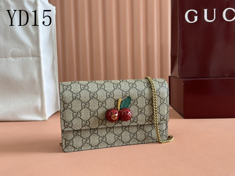 Gucc1 YD15 Cherry Motif Wallet on Chain