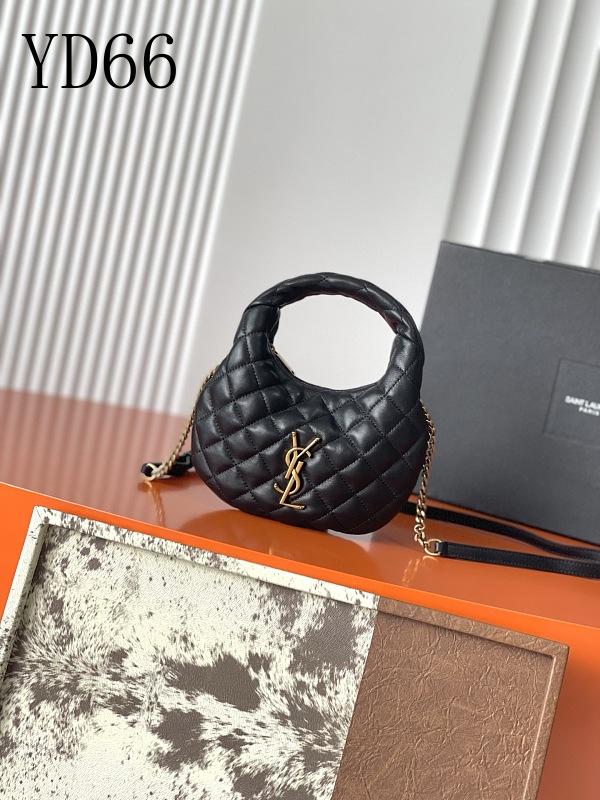 cover-238716561 SntLaurent YD66 Quilted Leather Hobo Bag