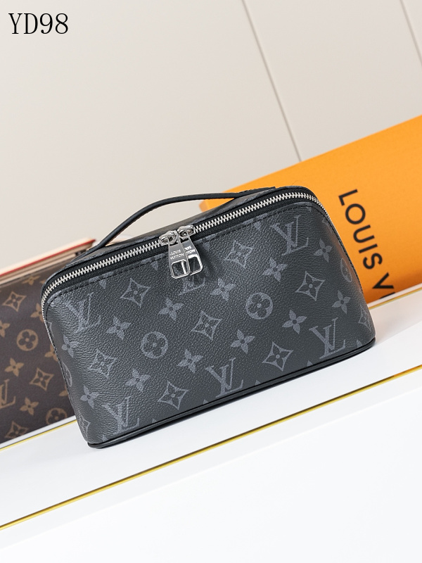 LVutton YD9837 Monogram Eclipse Toiletry Bag