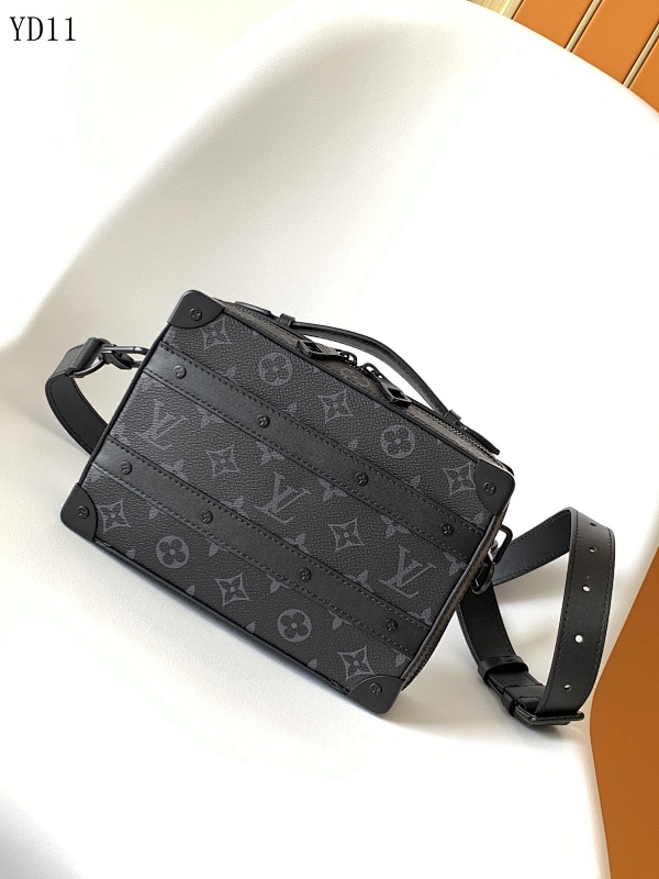 LVutton M21677 Monogram Canvas Crossbody Bag
