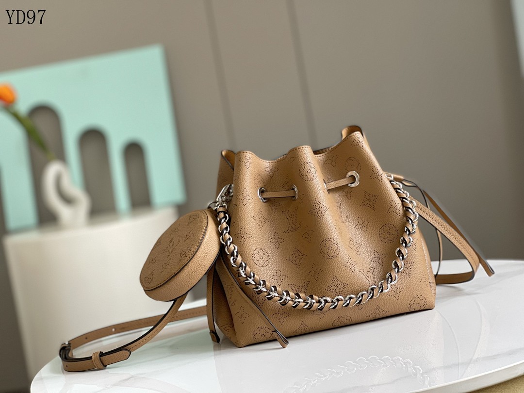 LVutton YD97055 57201 M57070 Drawstring Bucket Bag 1 LVutton YD97055 57201 M57070 Drawstring Bucket Bag