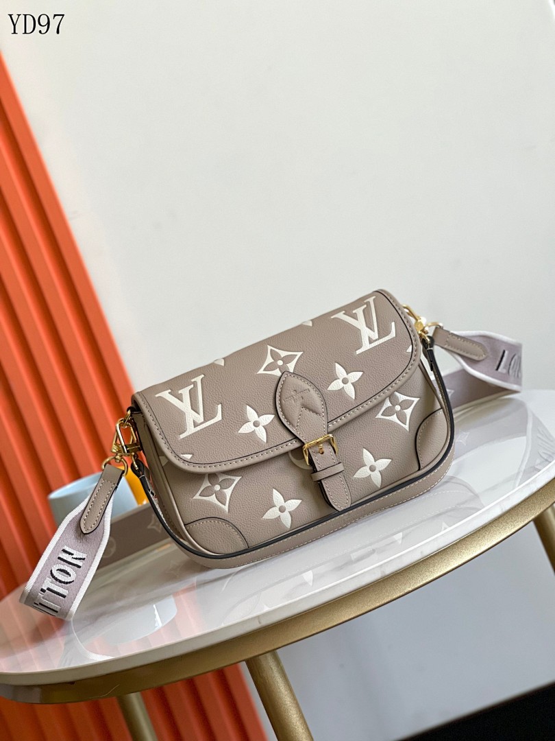 LVutton YD97050 M46388.M46386 Monogram Canvas Crossbody Bag