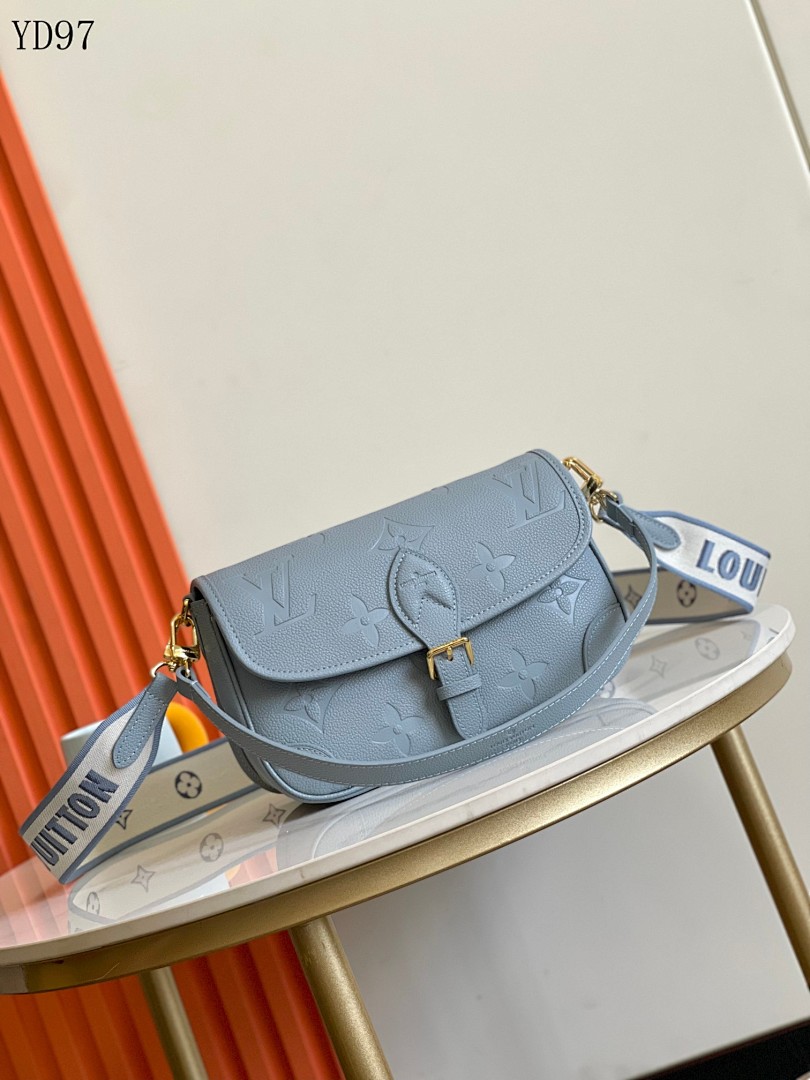 LVutton YD97050 M46388.M46386 Crossbody Bag