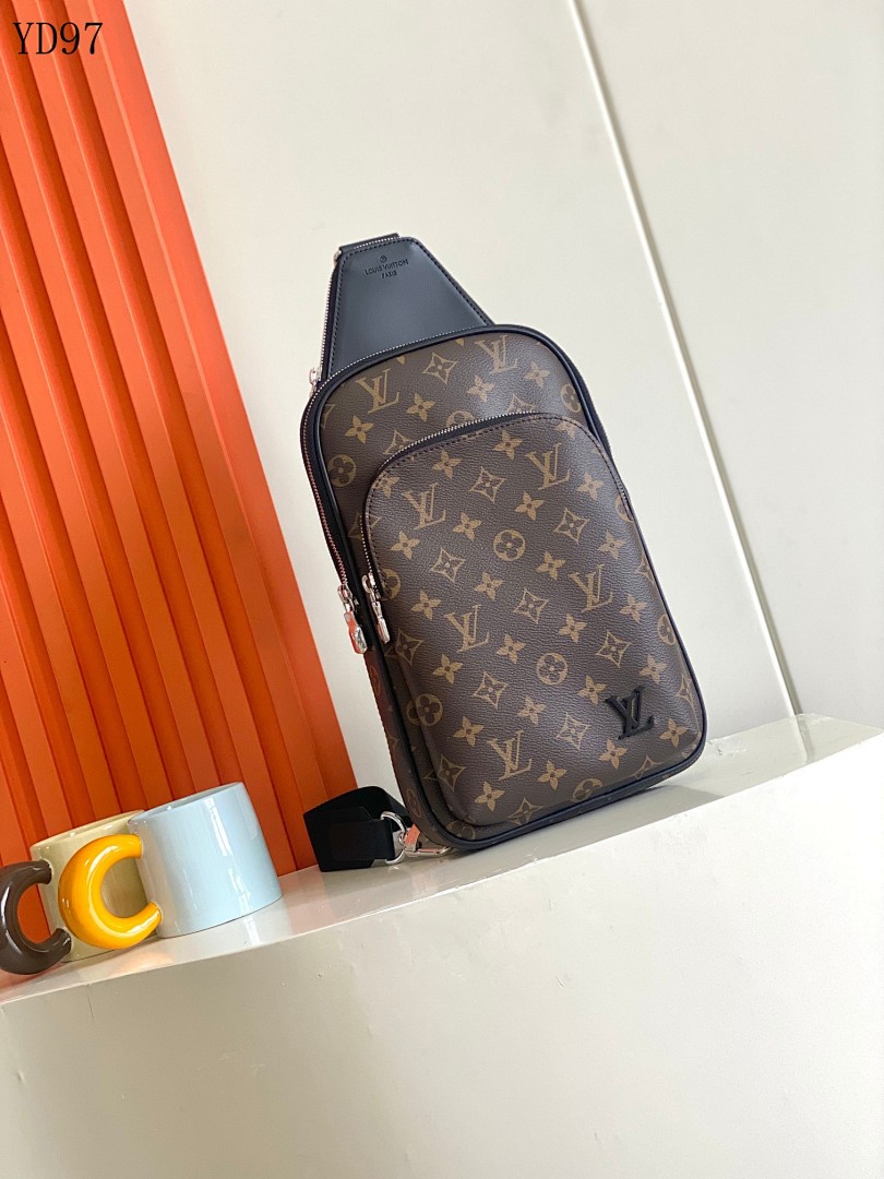 LVutton YD97040 Keepall Duffle