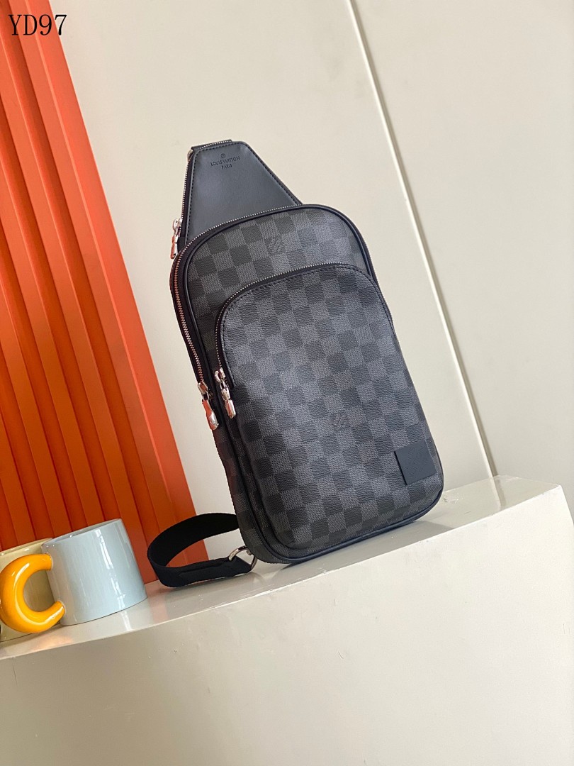 LVutton YD97040 Cosmetic Pouch
