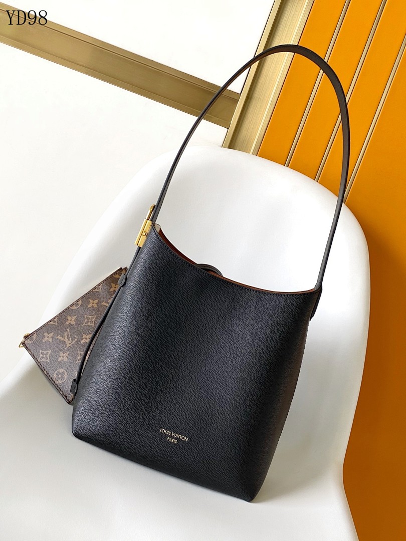 LVutton M25354 Tote Bag