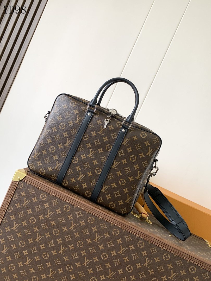 LVutton YD98064 N52005 Keepall Tote 1 LVutton YD98064 N52005 Keepall Tote
