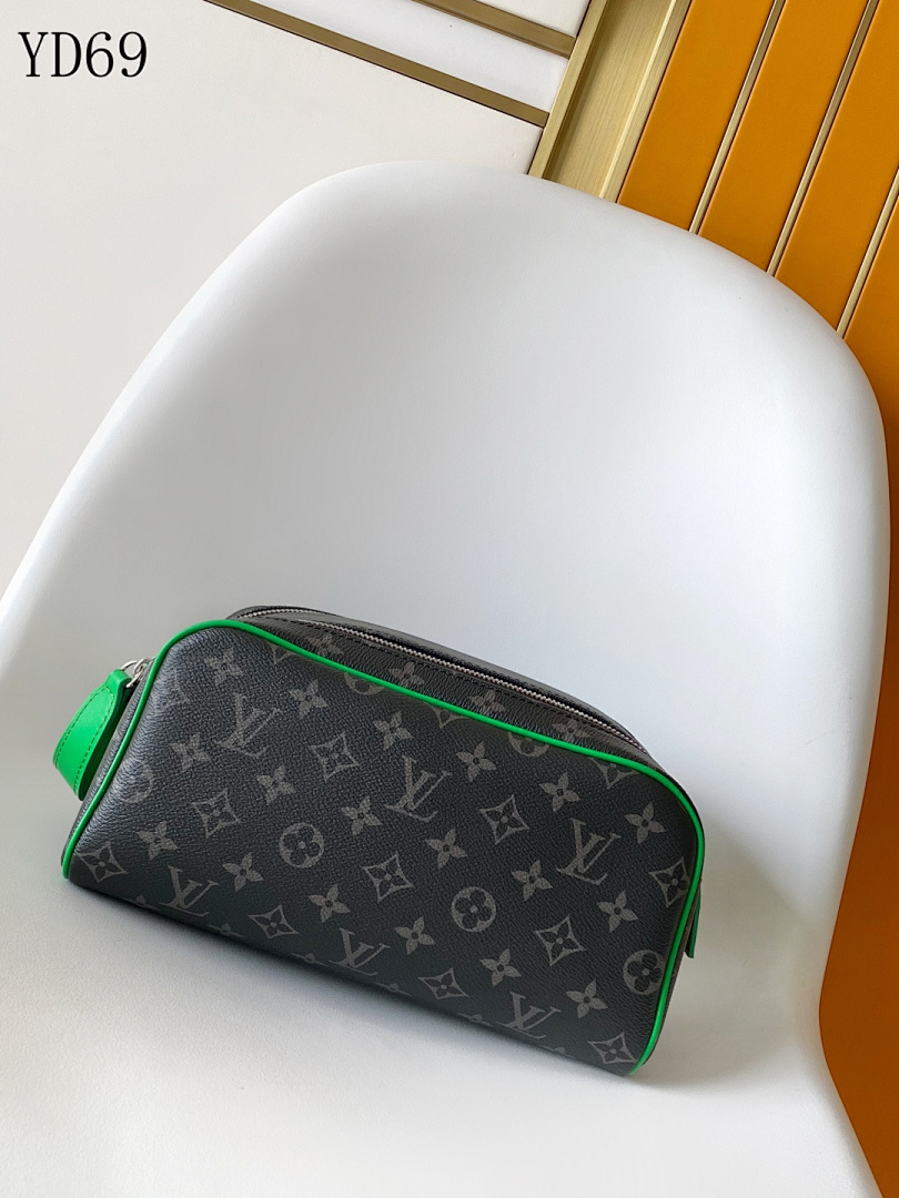 LVutton Belt Bag