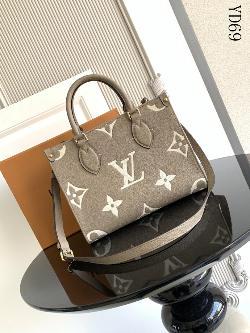 LVutton YD680 Pochette Metis