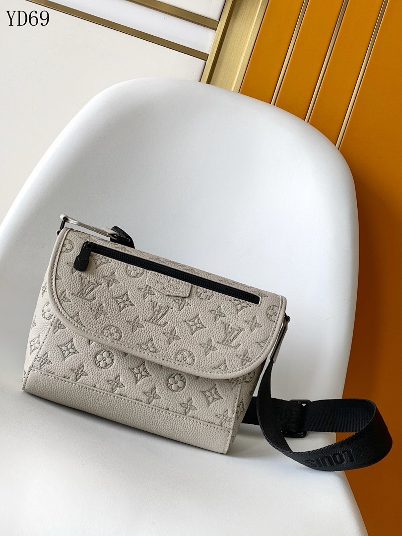 LVutton YD68060 Monogram Empreinte Crossbody Bag 1 LVutton YD68060 Monogram Empreinte Crossbody Bag