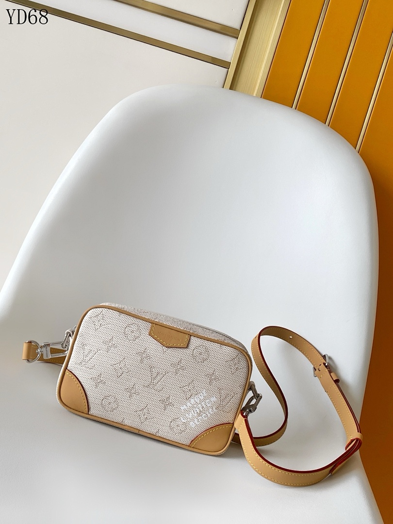 LVutton YD68043 M27155 White Nano Bouteille
