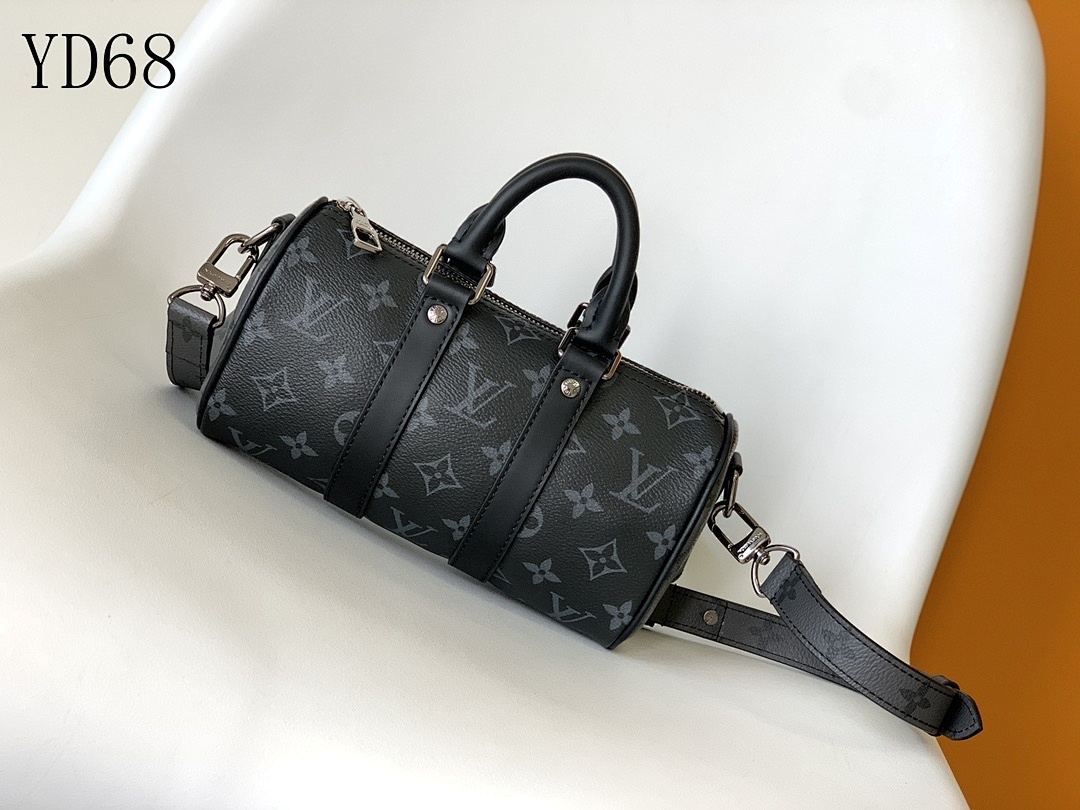 LVutton M45947 Nano Bouteille